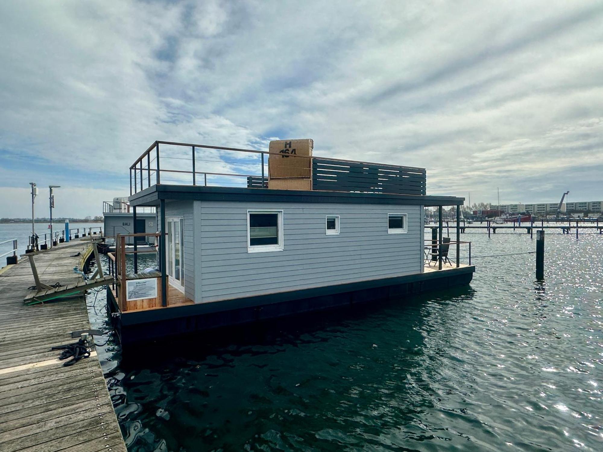 Bateau-hôtel Hausboot Lilla Lina Fehmarn